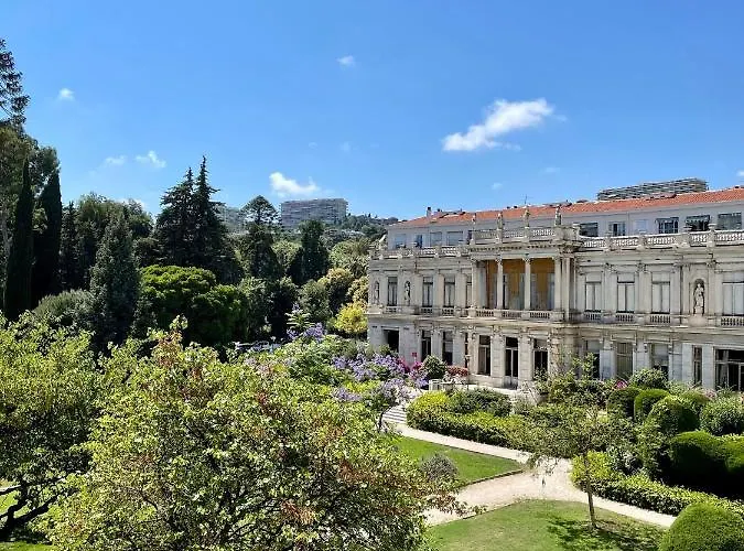 Appartement climatisé avec garage, près de la mer.