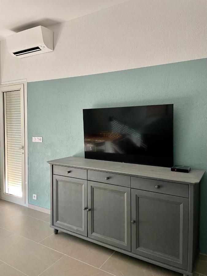 Appartamento Climatisé Avec Garage, Près De La Mer.